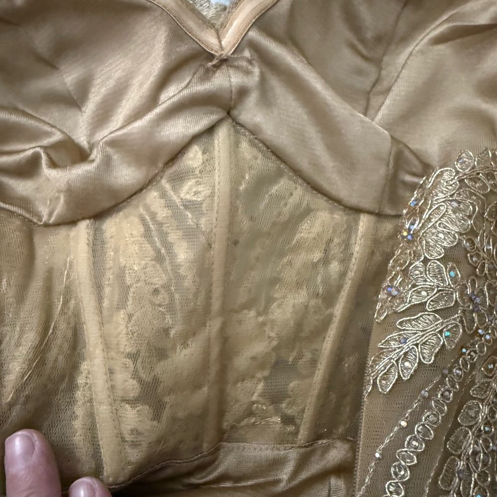 Ellie Wilde Gold Lace Prom Dress - Picture 13 of 15